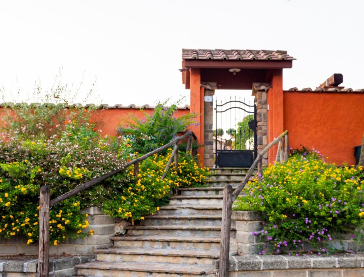 Le Rose Bed & Breakfast Nettuno Eksteriør bilde